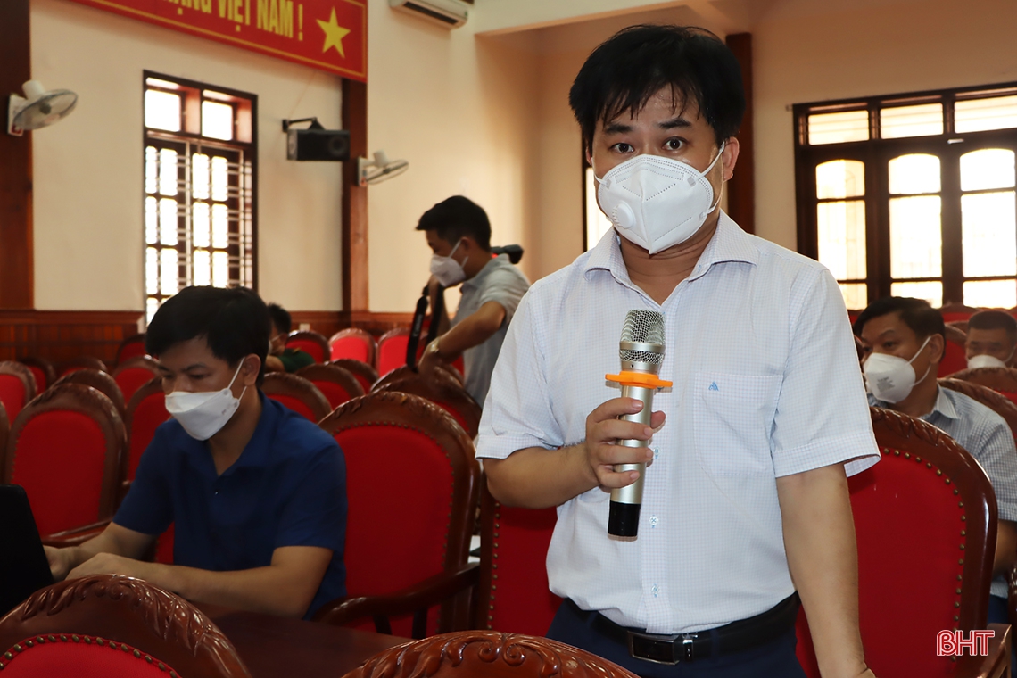 Hà Tĩnh: Xét nghiệm diện rộng để kiểm soát nguồn lây dịch COVID-19 ở Cẩm Xuyên