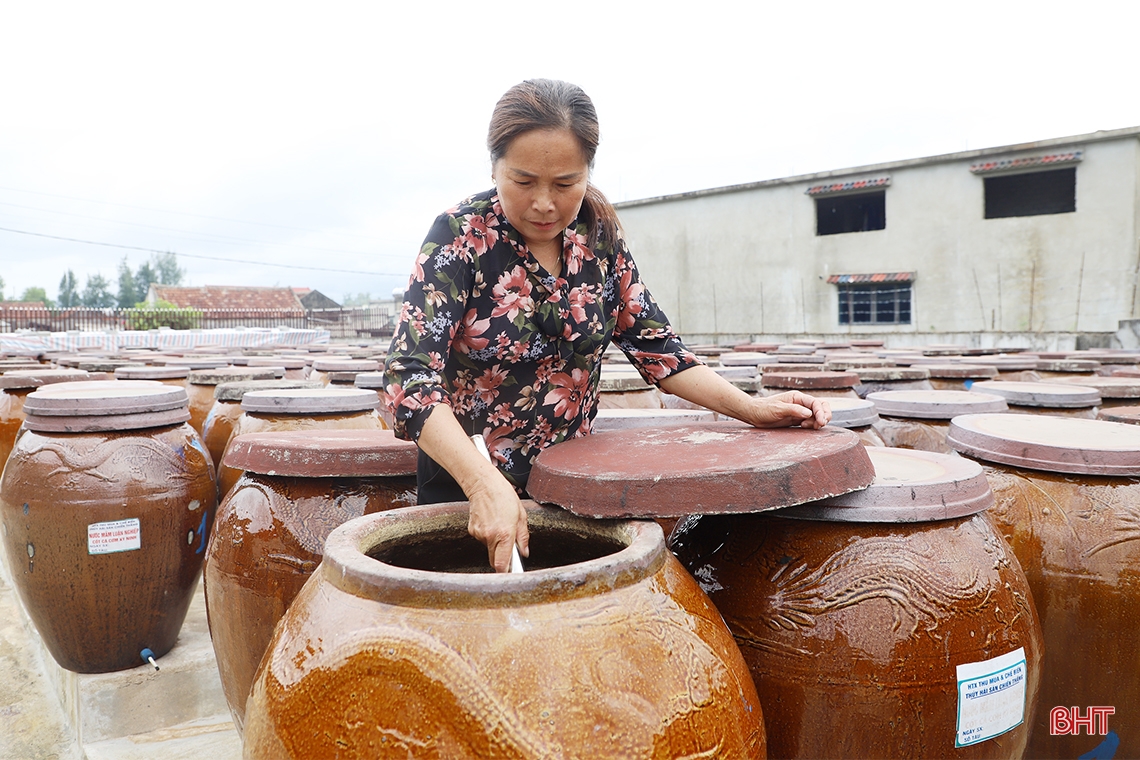 “Được khách khen nước mắm ngon là tôi lại có thêm động lực để gắn bó với nghề”