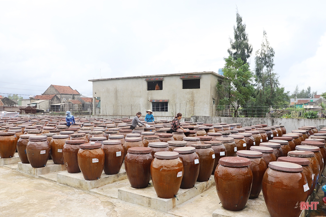 “Được khách khen nước mắm ngon là tôi lại có thêm động lực để gắn bó với nghề”