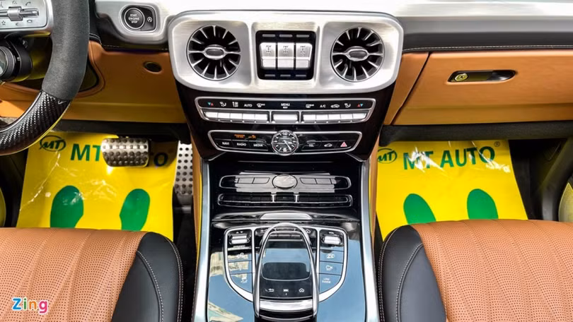 Mercedes-AMG G 63 13 tỷ đồng với màu ngoại thất hiếm gặp tại Việt Nam