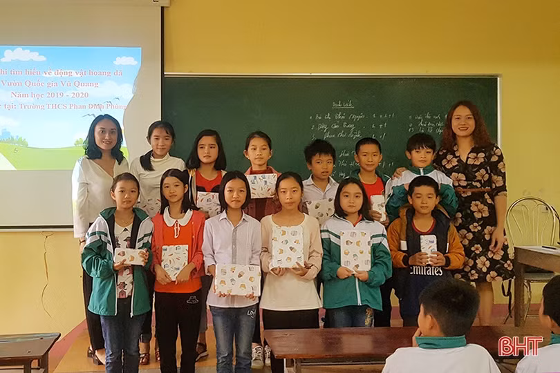 Học sinh tham gia tái thả động vật hoang dã, bảo vệ môi trường