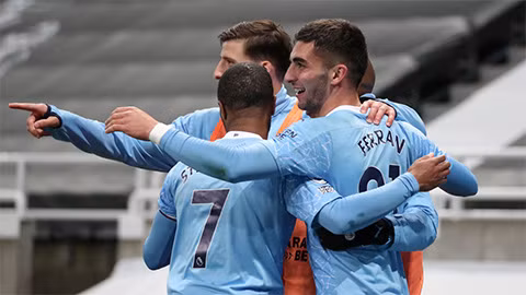 Man City lập kỷ lục chuỗi trận thắng sân khách dài nhất