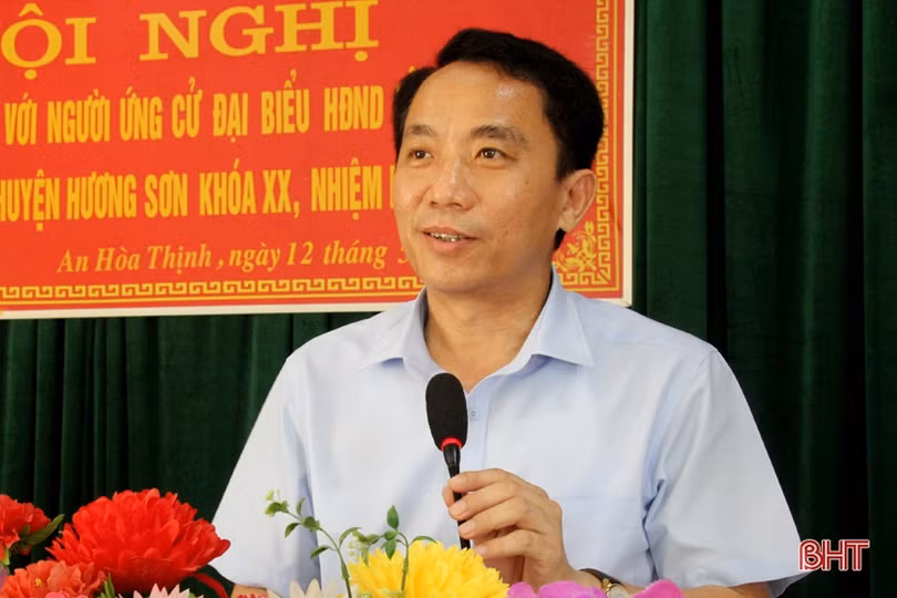 Lắng nghe, kịp thời phản ánh ý kiến của cử tri đến cơ quan dân cử