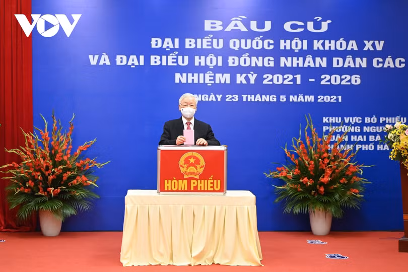 Lãnh đạo Đảng, Nhà nước thực hiện quyền bầu cử tại các thành phố lớn