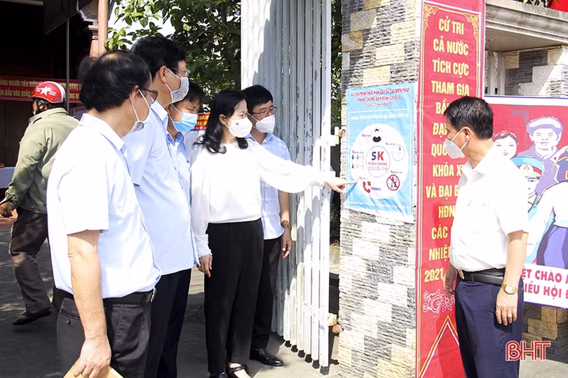 Nắm chắc tình hình, xử lý linh hoạt các vấn đề phát sinh trong bầu cử ở Đức Thọ
