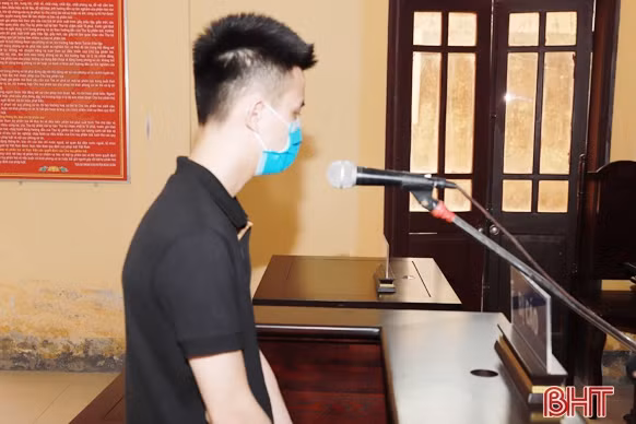 Lừa lấy xe máy của bạn cùng phòng trọ, nam thanh niên lĩnh 42 tháng tù