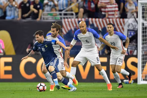 messi dua argentina vao chung ket copa america