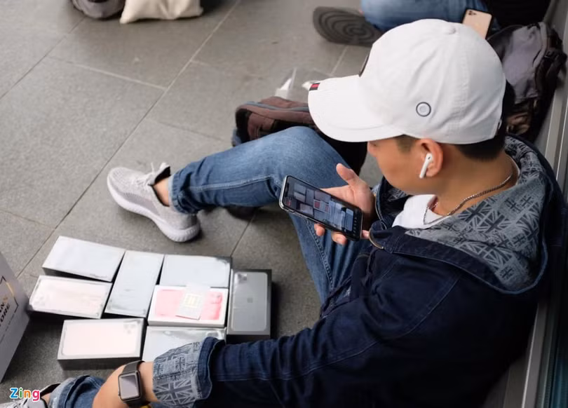 iPhone xách tay có thể bị xóa sổ vào ngày 15/10
