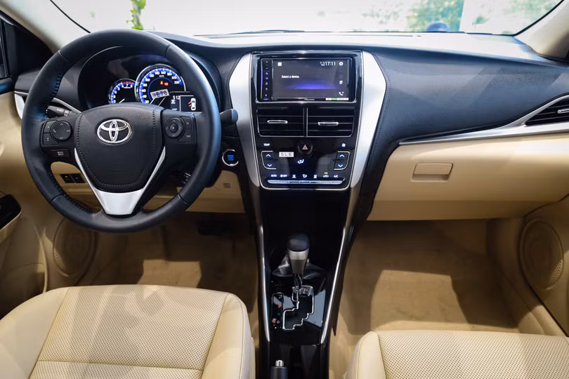 Những mẫu xe tầm giá 600 triệu phù hợp chạy dịch vụ