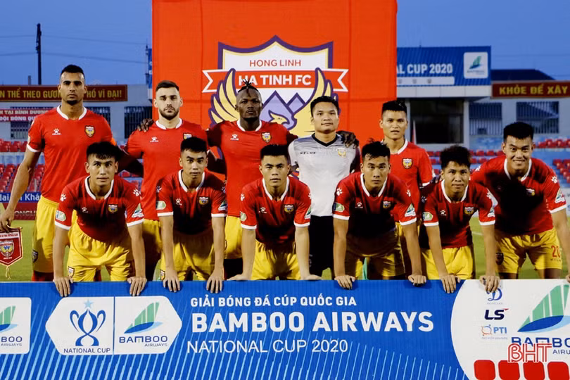 Thua Than Quảng Ninh với tỷ số 2-3, Hồng Lĩnh Hà Tĩnh dừng chân ở tứ kết Cup Quốc gia