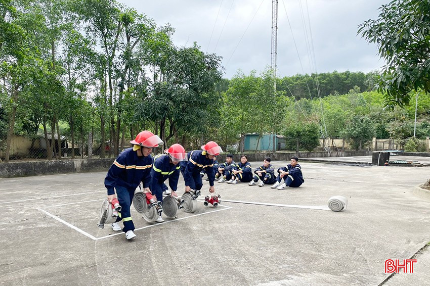 bqbht_br_cbcs-chien-sy-huan-luyen-cac-doi-hinh-chua-chay.jpg