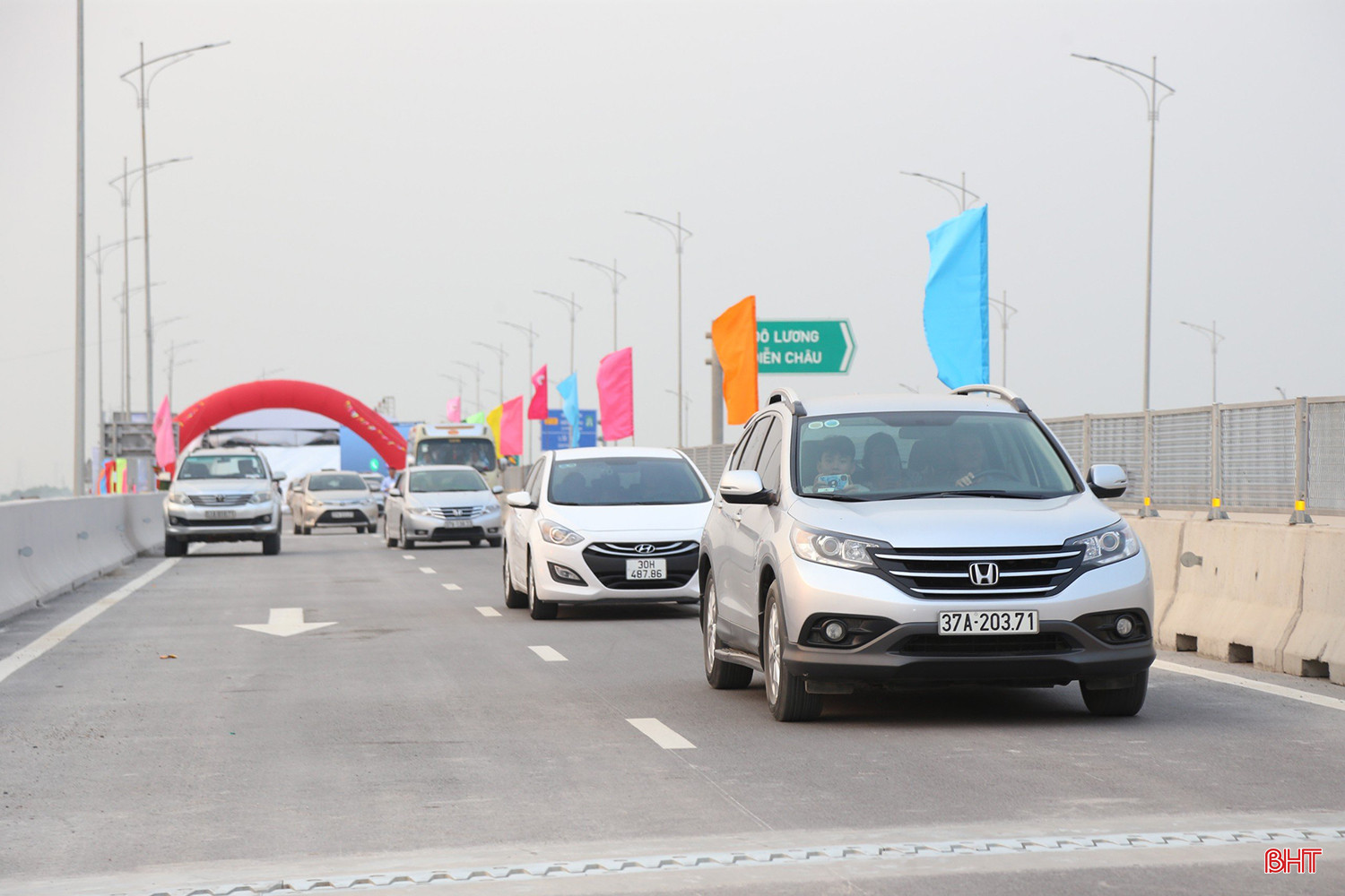 cao-toc-dien-chau-bai-vot-4.jpg