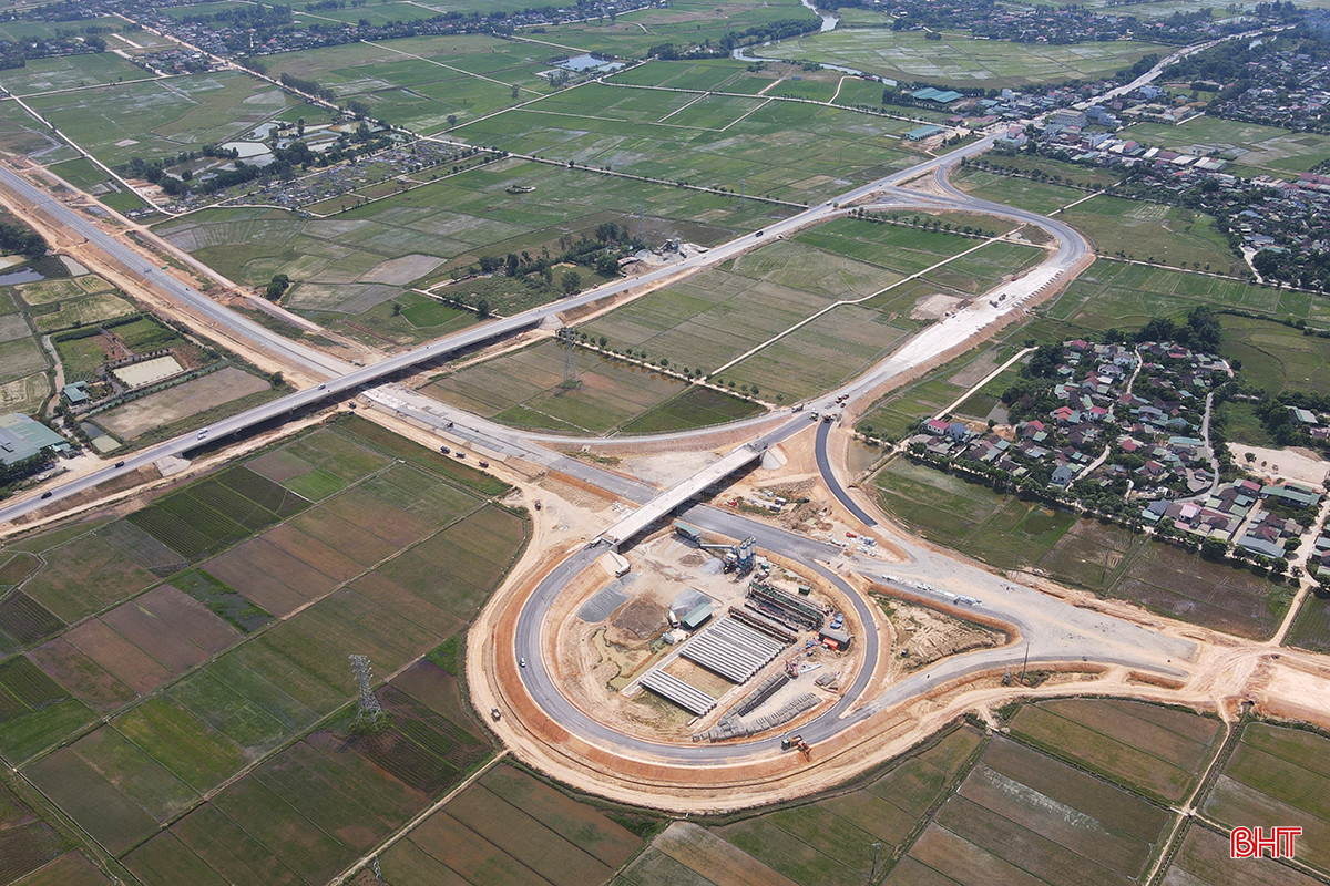 cao-toc-dien-chau-bai-vot-7a.jpg