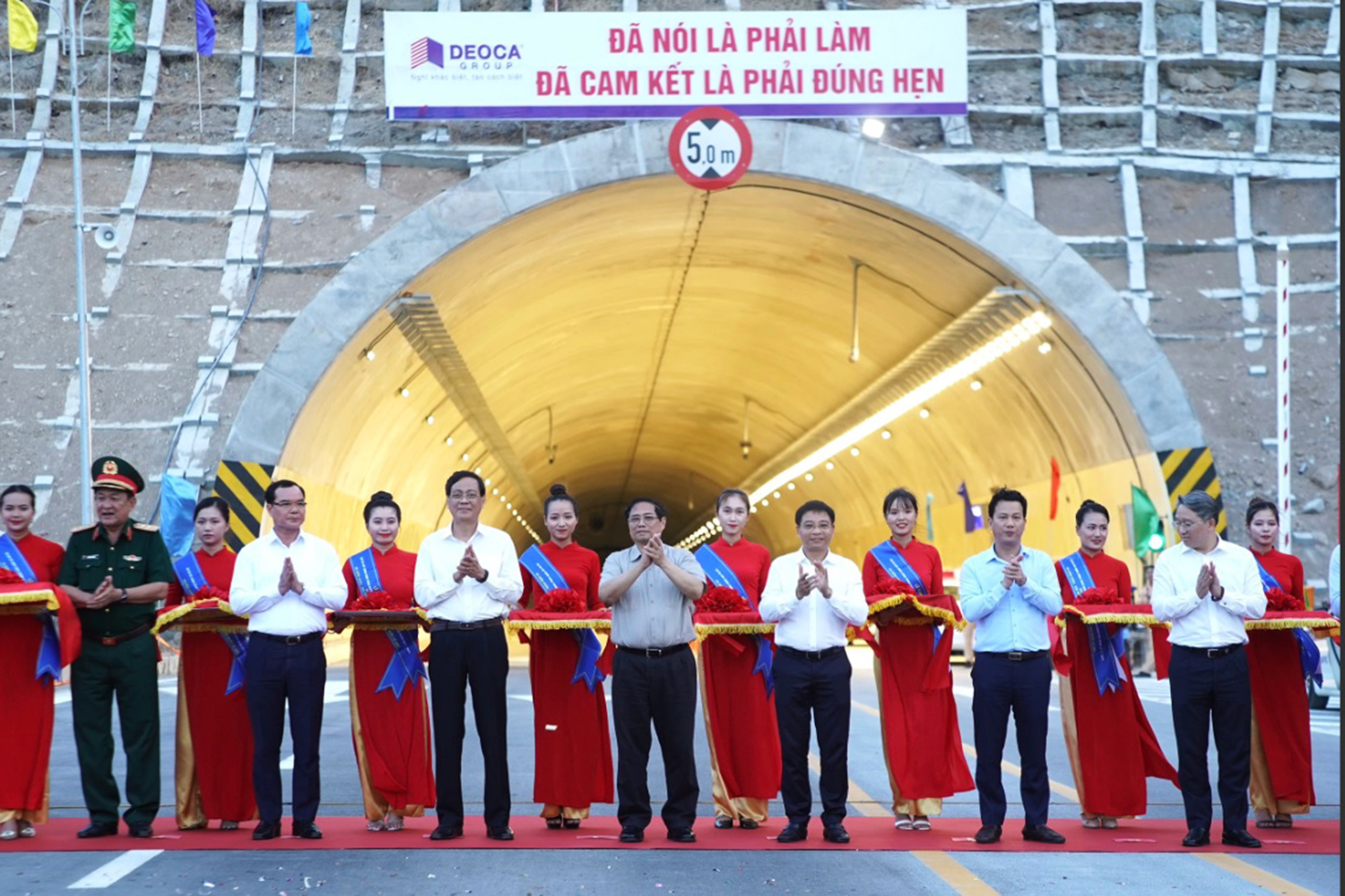 cao-toc-dien-chau-bai-vot-54.jpg