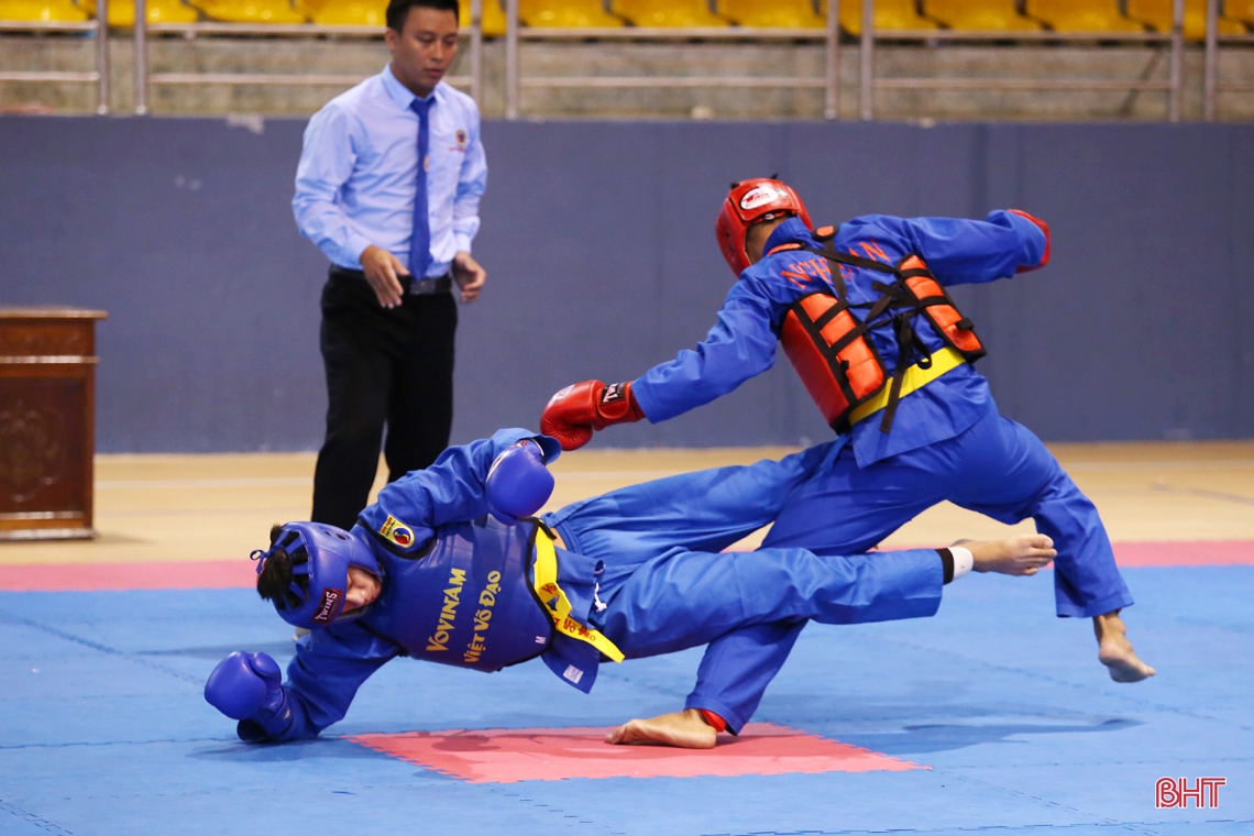 Những màn tung cước đẹp mắt tại Giải Vô địch Vovinam toàn quốc tại Hà Tĩnh