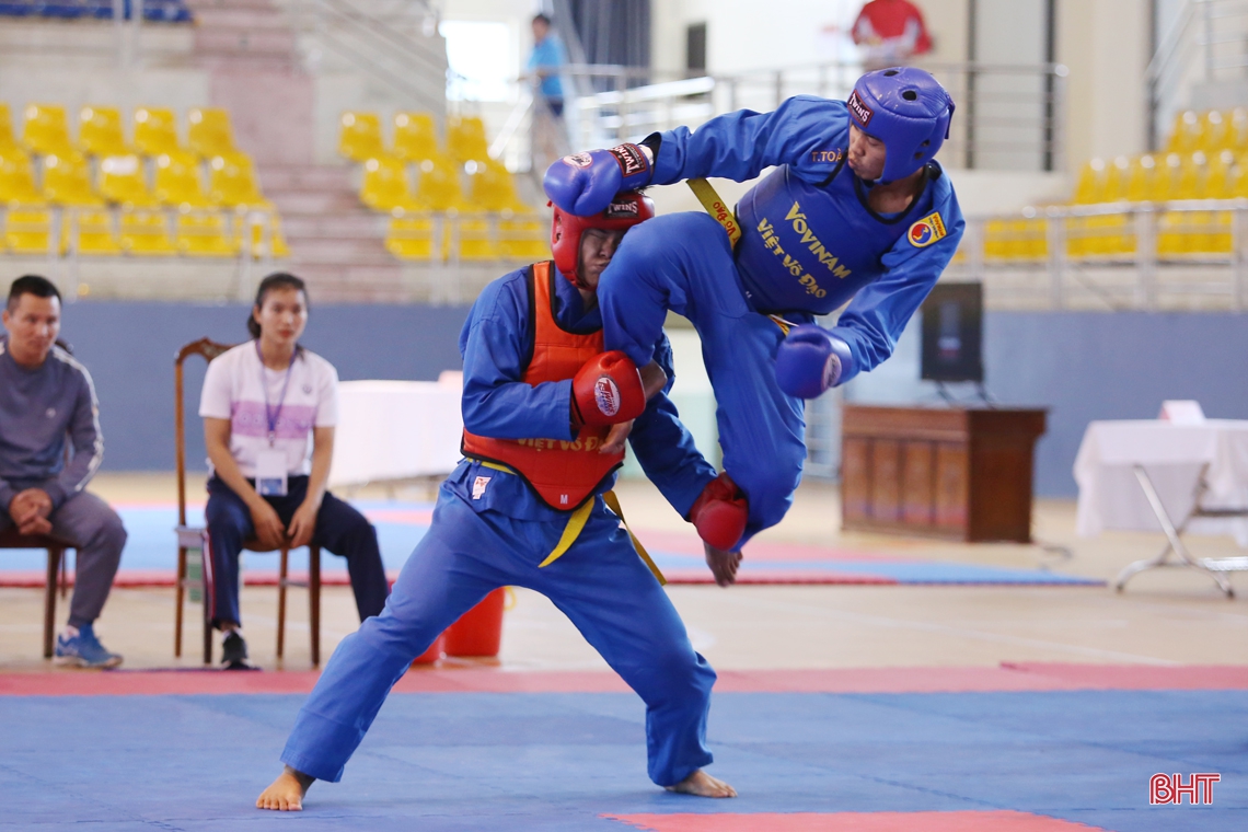 Những màn tung cước đẹp mắt tại Giải Vô địch Vovinam toàn quốc tại Hà Tĩnh