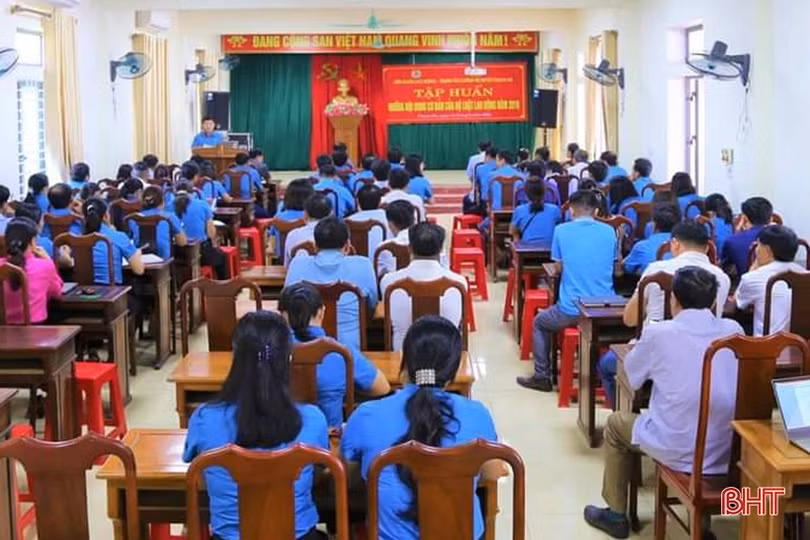 Dân chủ cơ sở tại cơ quan, doanh nghiệp Hà Tĩnh: Thẳng thắn đối thoại, tháo gỡ vướng mắc, thúc đẩy phát triển!