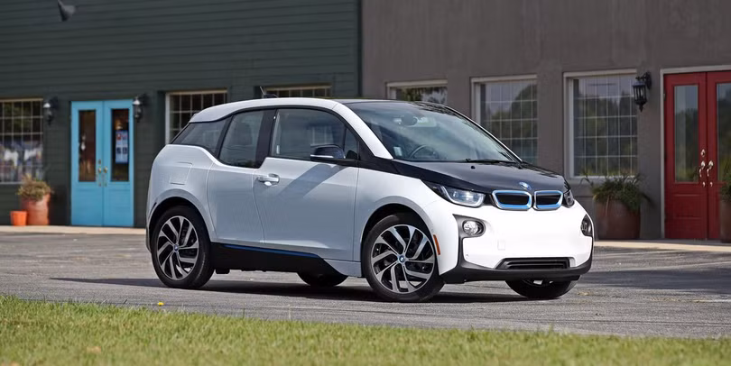 BMW sắp ra mắt cùng lúc 2 mẫu xe điện cỡ nhỏ “giá rẻ”