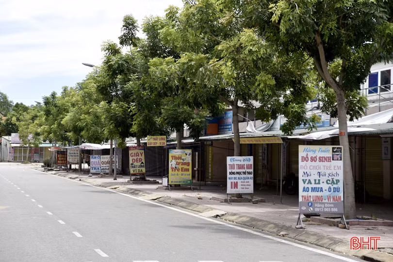Các cơ sở, hộ kinh doanh ở TX Hồng Lĩnh nghiêm túc dừng hoạt động để phòng dịch