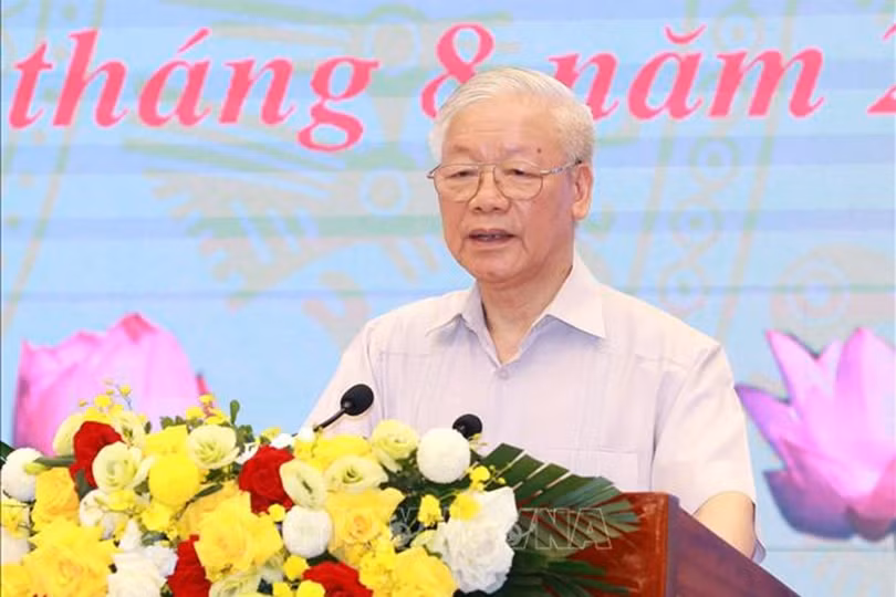 Tăng cường xây dựng và củng cố vững chắc khối đại đoàn kết toàn dân tộc