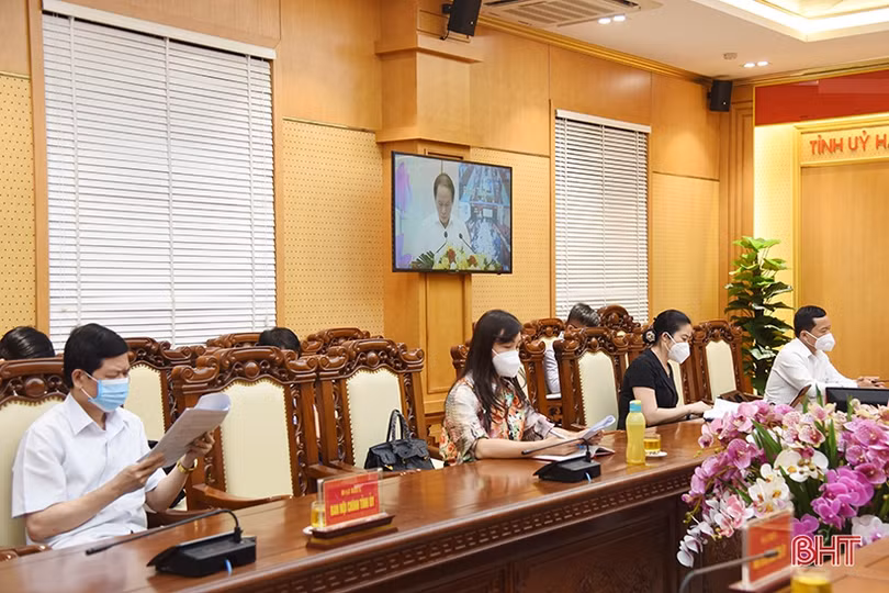 Tăng cường xây dựng và củng cố vững chắc khối đại đoàn kết toàn dân tộc