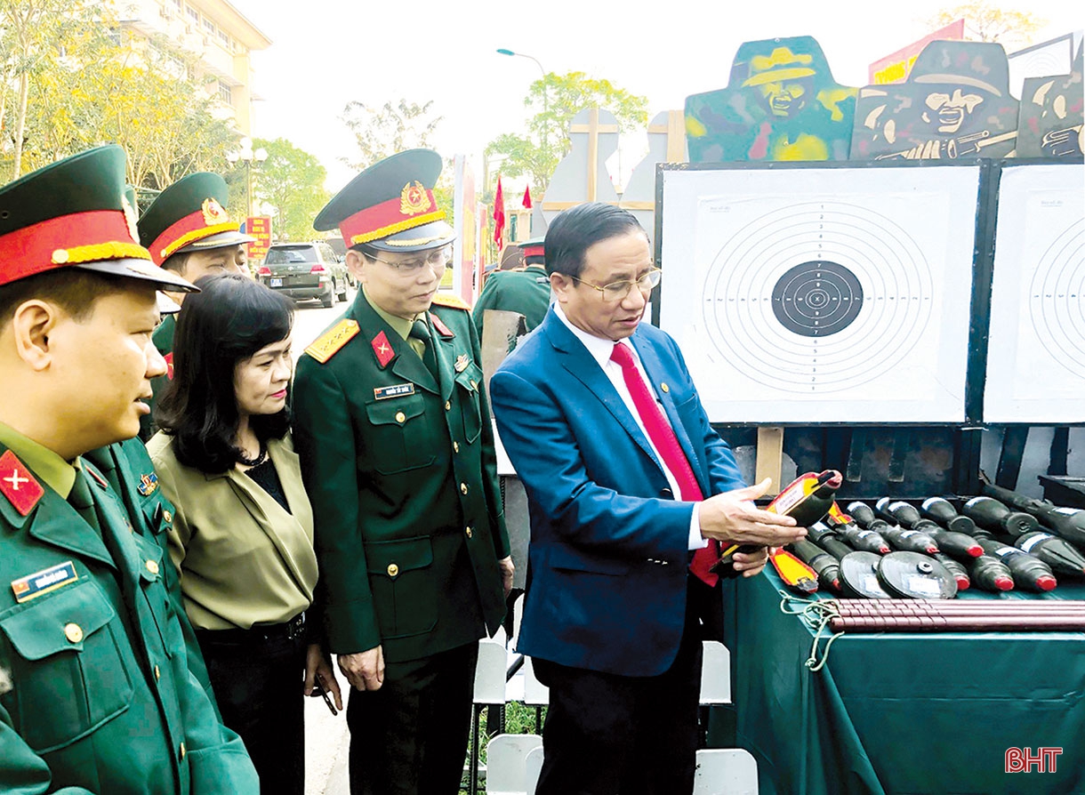 Đoàn kết, thống nhất, xây dựng lực lượng vũ trang Hà Tĩnh vững mạnh toàn diện