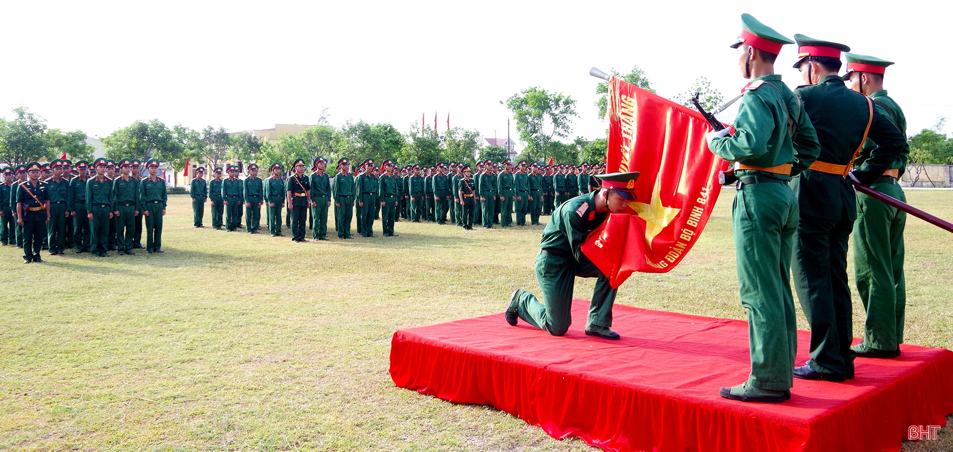 Đoàn kết, thống nhất, xây dựng lực lượng vũ trang Hà Tĩnh vững mạnh toàn diện