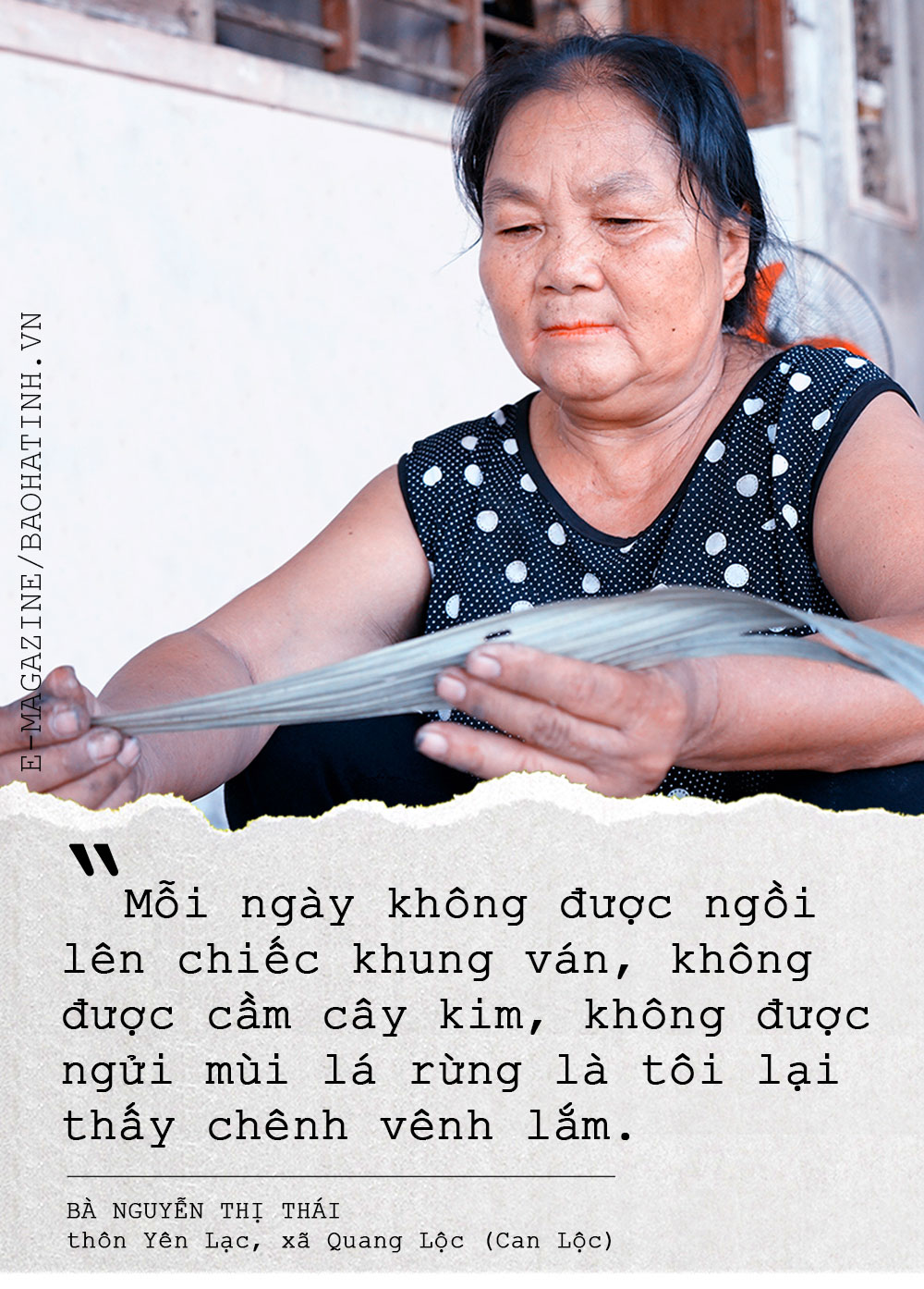 Emagazine: Cùng em khoác chiếc áo tơi ra đồng…