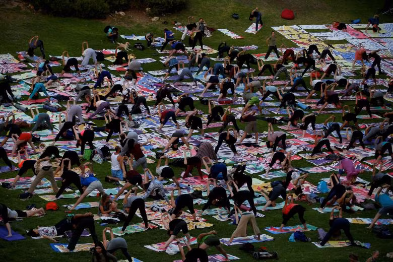 Ngày Quốc tế Yoga trên toàn thế giới
