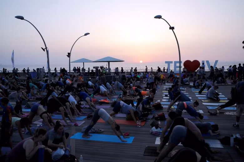 Ngày Quốc tế Yoga trên toàn thế giới