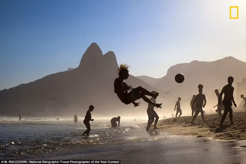 Ngắm những bức ảnh tuyệt đẹp của cuộc thi ảnh Nat Geo