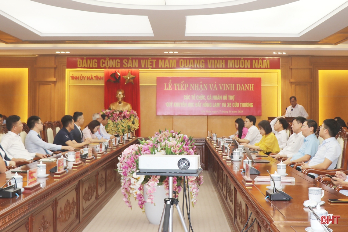 Hà Tĩnh tiếp nhận, vinh danh các tổ chức, cá nhân hỗ trợ “Quỹ Khuyến học đất Hồng Lam”