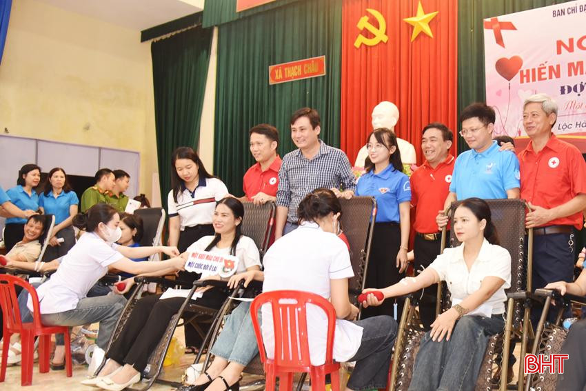 DSC_9516 - Copy.JPG