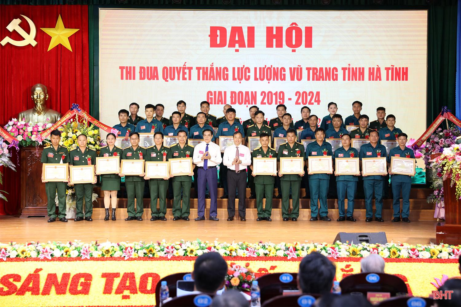bang-khen-uy-ban-tinh-1.jpg