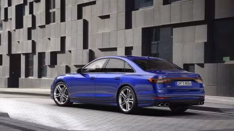 Chi tiết Audi A8 2022: Thêm nhiều nâng cấp, giá từ 115.540 USD