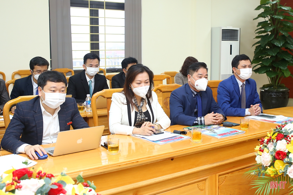 Phát huy tinh thần đoàn kết, linh hoạt, sáng tạo, xây dựng Báo Hà Tĩnh ngày càng phát triển