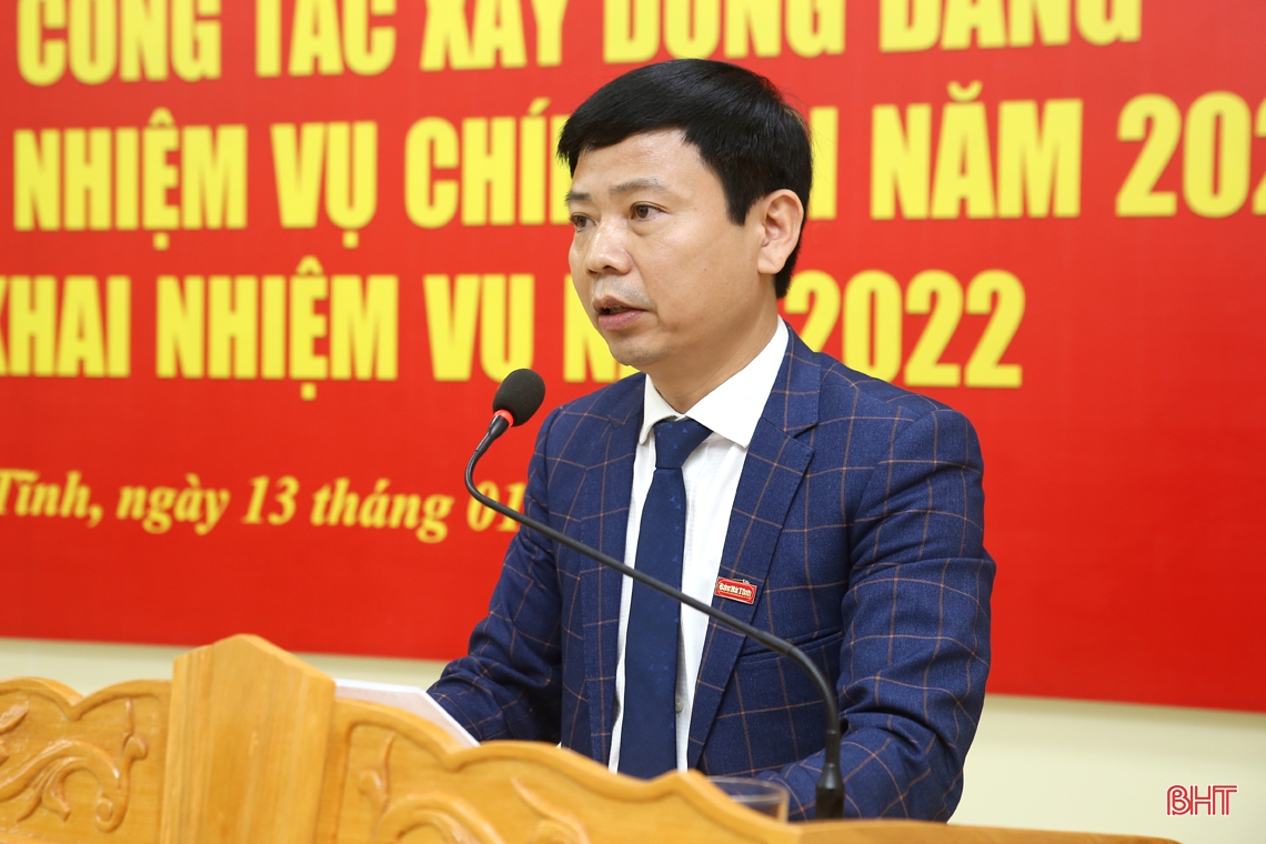 Phát huy tinh thần đoàn kết, linh hoạt, sáng tạo, xây dựng Báo Hà Tĩnh ngày càng phát triển