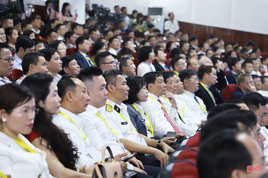 Bí thư Tỉnh ủy Hoàng Trung Dũng: Mong nhà đầu tư đồng hành triển khai hiệu quả Quy hoạch tỉnh