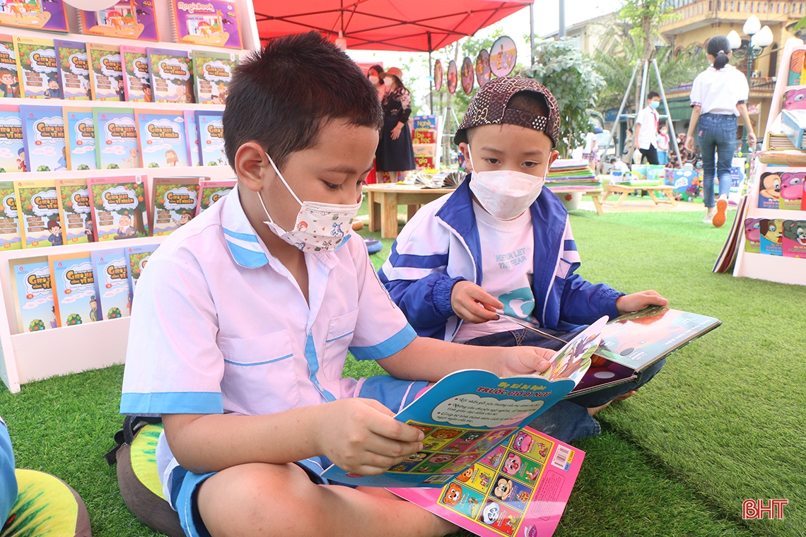 Ấn tượng Ngày hội sách và Văn hóa đọc ở TP Hà Tĩnh
