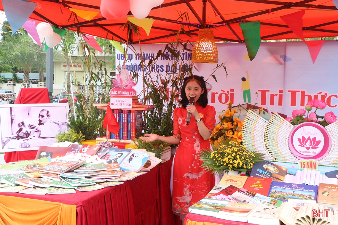 Ấn tượng Ngày hội sách và Văn hóa đọc ở TP Hà Tĩnh