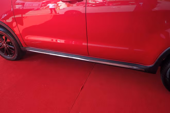 can canh toyota innova venturer gia 855 trieu dong