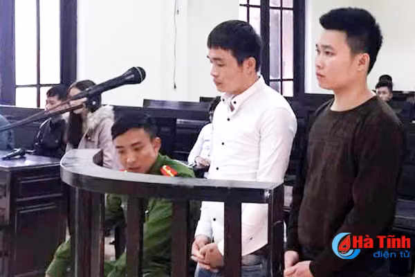 vao ky tuc xa trom xe may cap dao chich linh 63 thang tu
