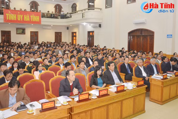 khai mac hoi nghi toan quoc hoc tap quan triet nghi quyet trung uong 6
