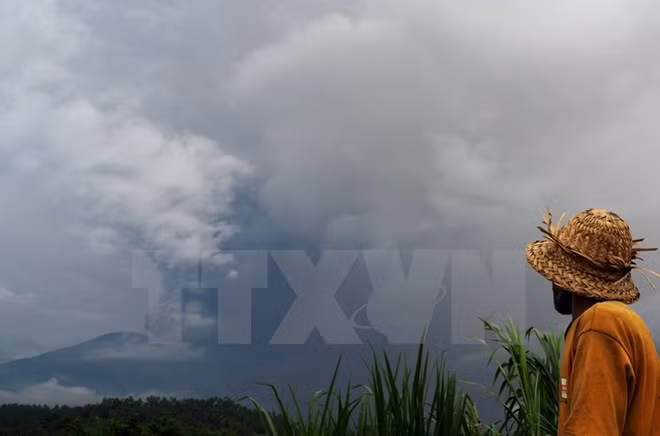 gan 500 chuyen bay da bi huy do nui lua phun trao o bali