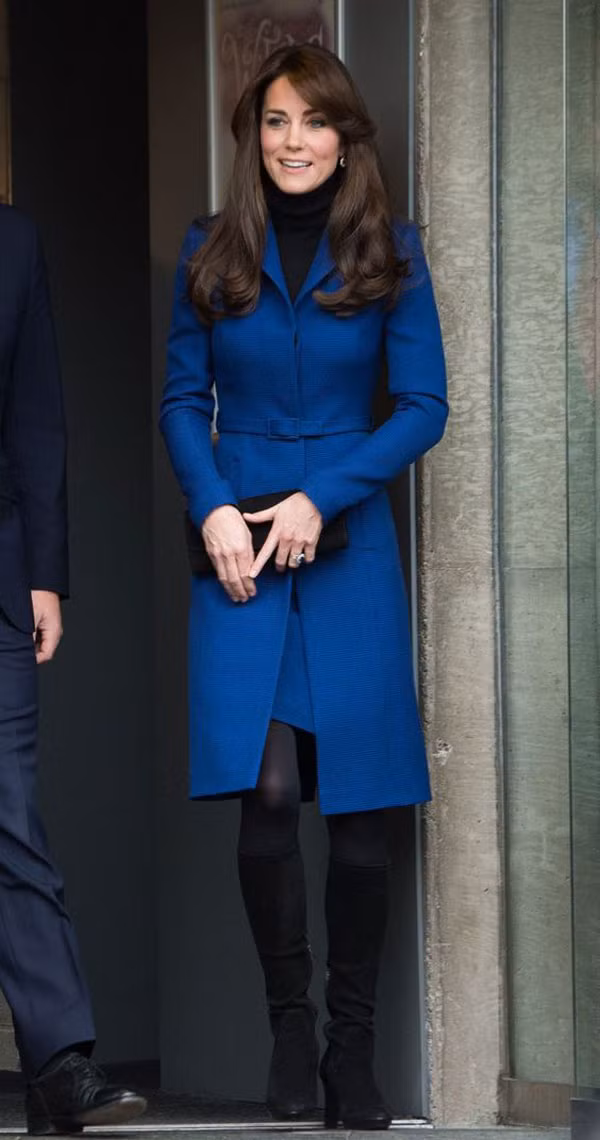 goi y dien ao choang tu style cua cong nuong kate