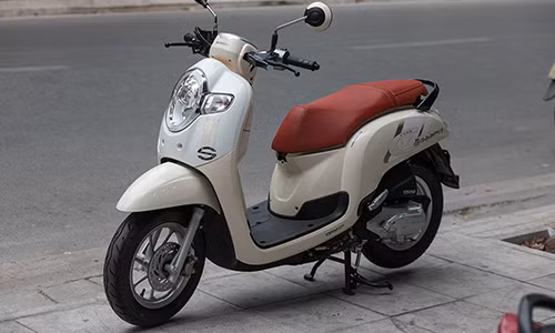 honda scoopy i the he moi dau tien ve viet nam gia 60 trieu dong