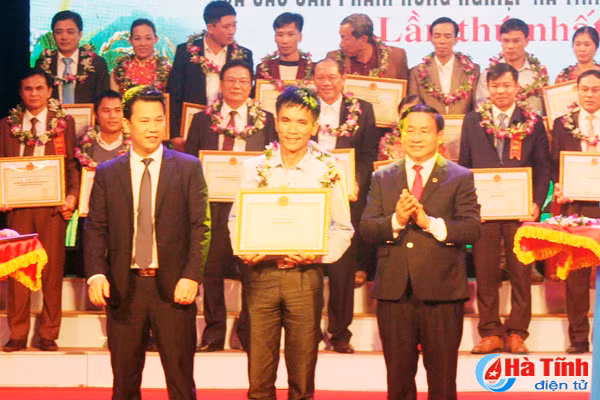 khai mac le hoi cam va cac san pham nong nghiep ha tinh