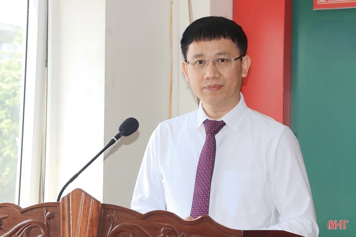 Công bố quyết định bổ nhiệm Phó Giám đốc Sở Y tế Hà Tĩnh