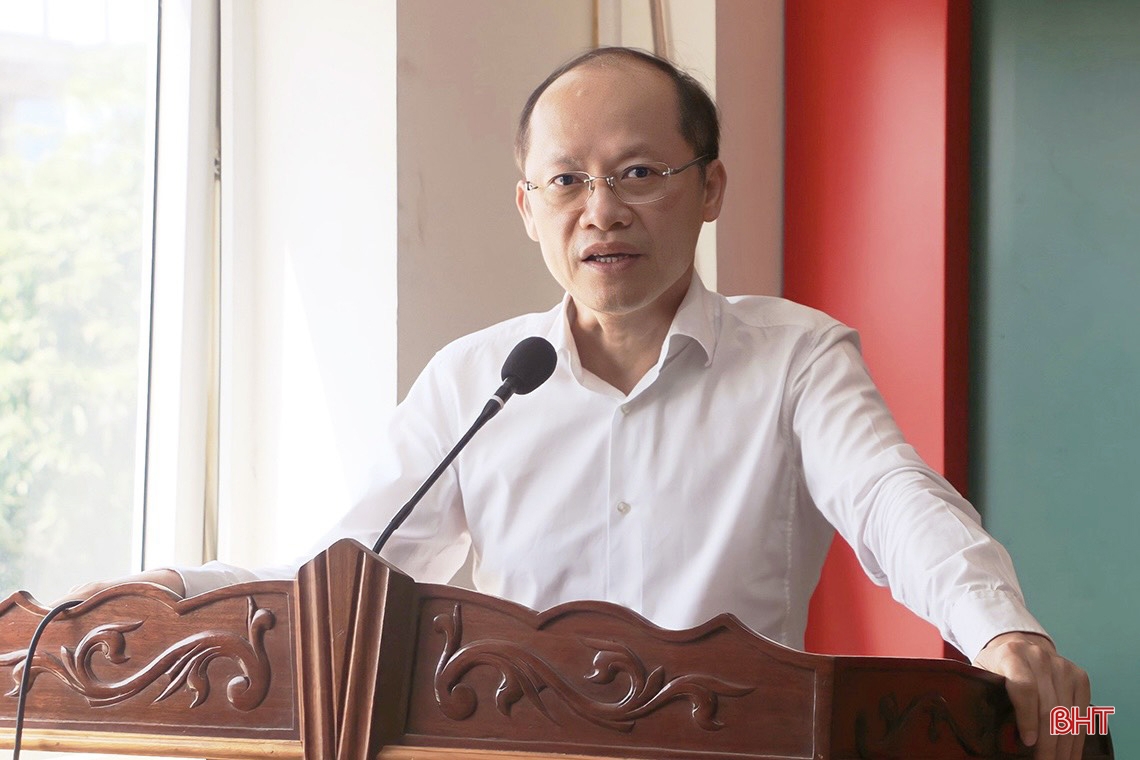 Công bố quyết định bổ nhiệm Phó Giám đốc Sở Y tế Hà Tĩnh