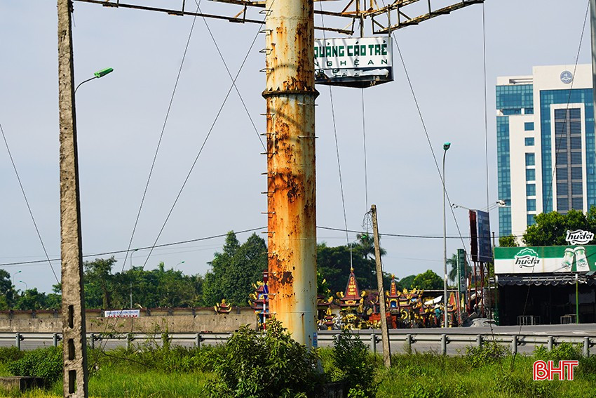 b8.jpg